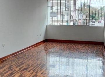 Departamento de 2 habitaciones, Lima · Departamento de 100 m² en 2do Piso con 2 Dorm., Baño y Cuarto de Servicio