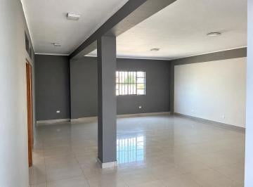 Local comercial · 90m² · 2 Dormitorios · Venta de Departamento Ideal Para Almacén, Oficina o Vivienda – Paruro