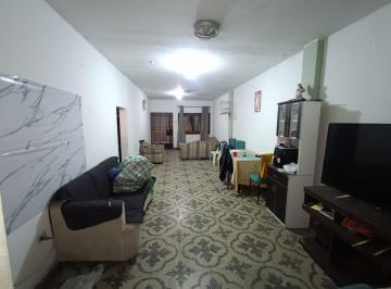 Casa · 266m² · 10 Dormitorios · 2 Estacionamientos · Se Vende Casa de 3 Pisos 10 Habitaciones en Lucyana Carabayllo