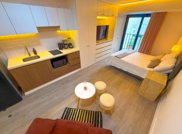 Departamento · 30m² · 1 Dormitorio · Departamento Amoblado en Alquiler – Miraflores | Edificio Art 28 - Piscina