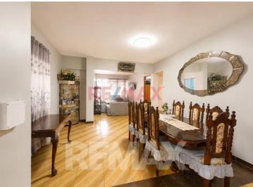 Casa · 720m² · 16 Dormitorios · 2 Estacionamientos · Casa en San Juan de Lurigancho