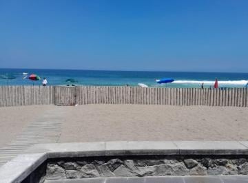 Terreno / Lote en Venta de 1 habitación Chorrillos · Terreno en La Encantada de Villa