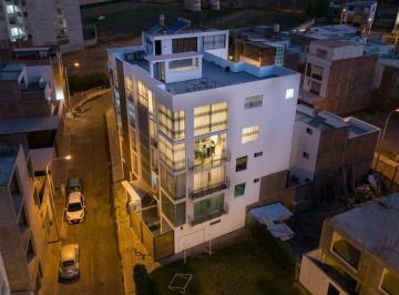 Departamento de 5 habitaciones, Arequipa · Alquiler Corporativo / Residencia Ejecutiva (288 M²): Capacidad 8 - 10 Personas – Sachaca