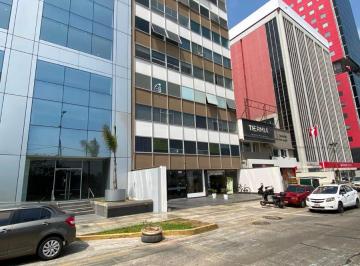 Oficina comercial , Lima · Oficina Todo El Segundo Piso + 3 Estacionamientos en San Isidro