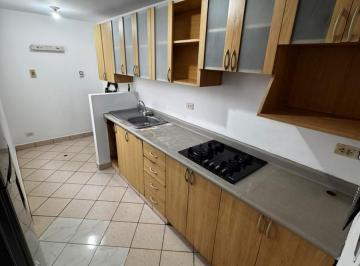 Departamento · 70m² · 3 Dormitorios · Departamento en Alquiler