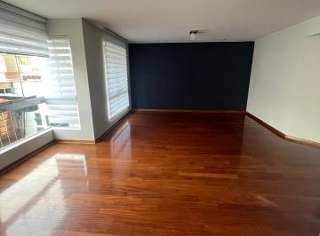 Departamento · 131m² · 3 Dormitorios · 2 Estacionamientos · Vendo Departamento Familiar de 160 m² con 2 Cochera en San Borja