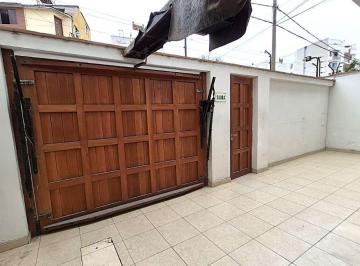 Casa de 8 habitaciones, Lima · Aqluilo Amplica Propiedad Para Uso Ofcina o Local