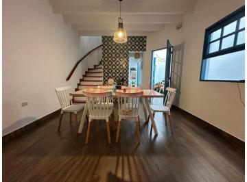 Casa de 2 habitaciones, Callao · Vendo Linda y Acogedora Casa en La Punta!la Casa Está Totalmente Remodelada!