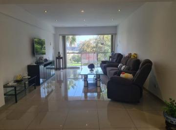 Departamento de 3 habitaciones, Lima · Departamento de 159 m² con 3 Dorm. en Venta en Chacarilla