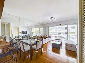 Departamento · 58m² · 1 Dormitorio · 1 Estacionamiento · Alquiler de Flat Amoblado en Miraflores con Vista Externa y Cocina Americana