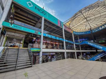 Local comercial · 4m² · 1 Dormitorio · Vendo Locales Comerciales en Las Malvinas