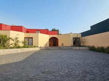Terreno / Lote · 785m² · 5 Dormitorios · 10 Estacionamientos · Vendo Terreno en Urb. El Parque de Monterrico La Molina