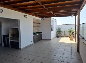 Departamento de 4 habitaciones, Lima · Venta Departamento Triplex Surco C/terraza, Parrilla y Aires, Cerca Óvalo Higuereta, 4 D + 2 Est.
