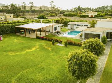 Casa · 2735m² · 6 Dormitorios · 5 Estacionamientos · Antigua Hacienda San Andrés Km 74.5 Pan Sur - 2735,55 m²