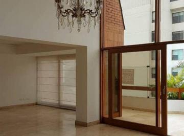 Departamento de 4 habitaciones, Lima · Vendo Espectacular Triplex de 470 m² Estilo Casa con Jacuzzi y 3 Cocheras en San Isidro