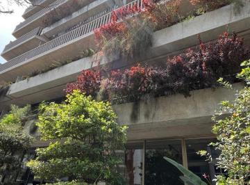Departamento de 2 habitaciones, Lima · Flat en Alquiler o Venta en Miraflores Calle Bolognesi Moderno Edificio con Arquitectura