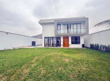 Casa · 240m² · 4 Dormitorios · 2 Estacionamientos · Exclusiva Casa de Campo en Condominio Virgen de Guadalupe, San Fernando, Pachacámac!