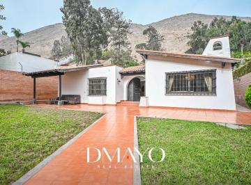 Casa · 378m² · 4 Dormitorios · Venta de Casa Terreno - 4 Dorm. Calle El Refugio La Planicie La Molina 1278 m²