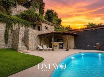 Casa · 378m² · 4 Dormitorios · Venta de Casa Terreno Calle El Refugio La Planicie La Molina 1278 m²