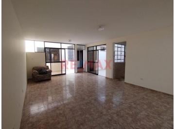 Casa de 3 habitaciones, Lima · Vendo Casa Moderna 168 m - Comas
