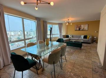 Departamento de 3 habitaciones, Lima · Departamento en Alquiler en Miraflores Us$1,400