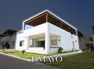 Casa de playa · 98m² · 4 Dormitorios · 1 Estacionamiento · Se Vende Casa en Primera Fila Frente Al Mar en Km 127 Asia