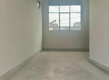 Casa · 140m² · 4 Dormitorios · Venta de Casa de 2 Pisos 140 m² - Surquillo