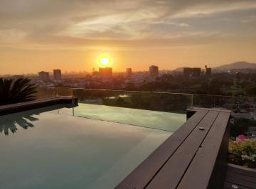 Departamento · 548m² · 5 Dormitorios · 3 Estacionamientos · Venta de Penthouse en Cerros de Camacho