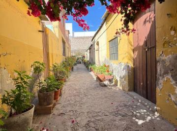 Casa de 7 habitaciones, Arequipa · Casa en Venta en Calle Rivero