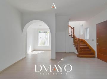 Casa · 427m² · 3 Estacionamientos · Oportunidad: Alquiler de Casa / Oficina de 427 m² – Esquina Estratégica en Miraflores
