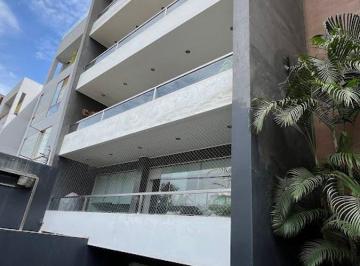 Departamento de 3 habitaciones, Lima · Alquiler o Venta Amplio y Exclusivo Duplex en Chacarilla 381 m² 3 Dorm.