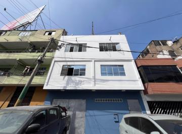 Casa · 474m² · 10 Dormitorios · ¡A Una Cuadra de La Uni! Casa de 3 Pisos Azotea con 474 m² Construidos en San Martín de Porres