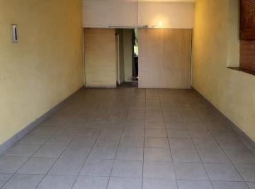 Local comercial · 33m² · 2 Dormitorios · Local Elocal Comercial en Alquiler – San Miguel 1er Piso Frente a Instituto Araoz Pinto