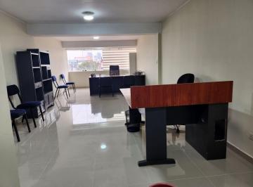Oficina comercial , Arequipa · Oficina de 45 m² en Alquiler en Cayma, Edificio con Ascensor