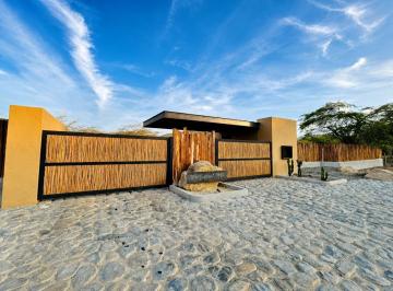 Terreno / Lote · 666660m² · ¡Venta de Terreno de 66.66 Hectáreas en Canoas de Punta Sal – Tumbes!