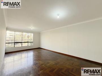 Departamento · 87m² · 3 Dormitorios · 1 Estacionamiento · Venta de Amplio Departamento en Miraflores