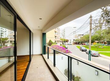 Departamento · 270m² · 4 Dormitorios · 2 Estacionamientos · Duplex de 4 Dorm Frente a Parque en Surco