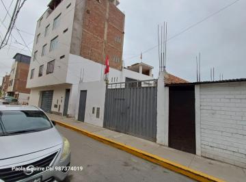 Local comercial , Lima · Alquilo Amplio Terreno 160 m² con Baño y 2 Oficnas/porton Metalico de Ingreso en Surco