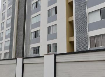 Departamento · 75m² · 3 Dormitorios · 1 Estacionamiento · Departamento 75 m² Cochera en Chorrillos