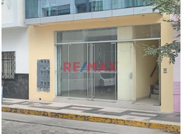 Local comercial · 135m² · Local Comercial en Alquiler de 134 m² | 1er Piso en Zona Financiera de Chiclayo (T. Puemape)