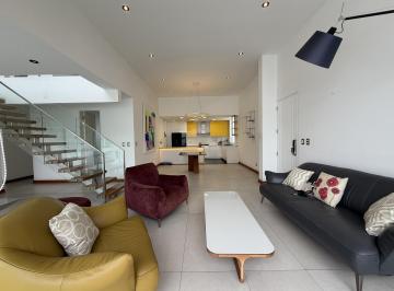 Departamento · 173m² · 3 Dormitorios · 2 Estacionamientos · Venta Duplex Penthouse con Piscina - Golf Los Incas - Santiago de Surco