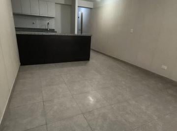 Departamento de 2 habitaciones, Lima · Departamento en Alquiler | 62 m² | 2 Dorm. | Piso 3 | Estacionamiento