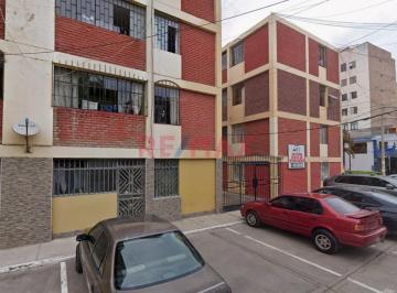 Departamento · 160m² · 5 Dormitorios · Departamento Flat en Venta en San Eduardo – Chiclayo (J. Ruiz)