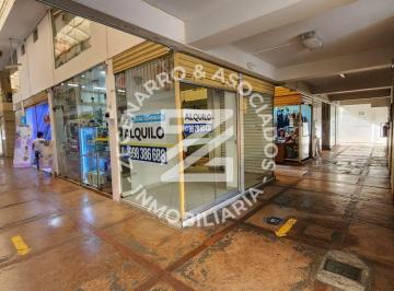 Local comercial · 9m² · Alquilo Local Comercial de 9 m² Más Oficina en Centro Comercial Venturo
