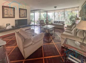 Casa · 300m² · 4 Dormitorios · 4 Estacionamientos · Vendo Casa en Cadiz Cdra 3, Surco