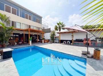 Casa · 1140m² · 8 Dormitorios · 3 Estacionamientos · Venta Casa en Cieneguilla