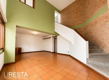 Departamento · 127m² · 2 Dormitorios · 1 Estacionamiento · Dúplex de Arquitectura Premiada en Barranco | 127 m² | Cochera Techada