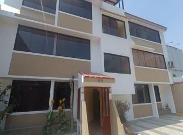 Departamento · 119m² · 3 Dormitorios · 2 Estacionamientos · Alquiler Departamento Primer Piso en La Molina Raul Ferrero La Molina