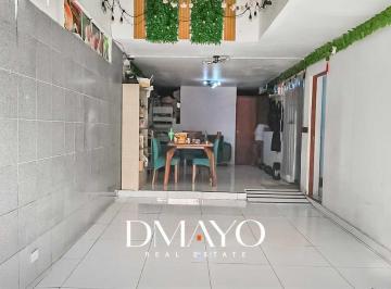 Local comercial · 50m² · 1 Estacionamiento · Local en Zona Altamente Comercial en Cercado de Lima