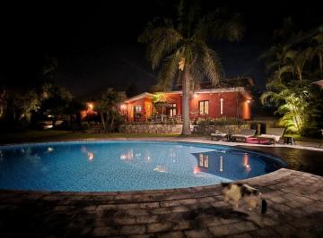 Casa de 5 habitaciones, Lima · Linda Casa en California (Chosica) con Piscina, Se Vende Totalmente Amoblada, Aceptamos Ofertas